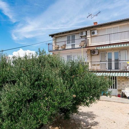 Apartment Palcic Примоштен Екстер'єр фото