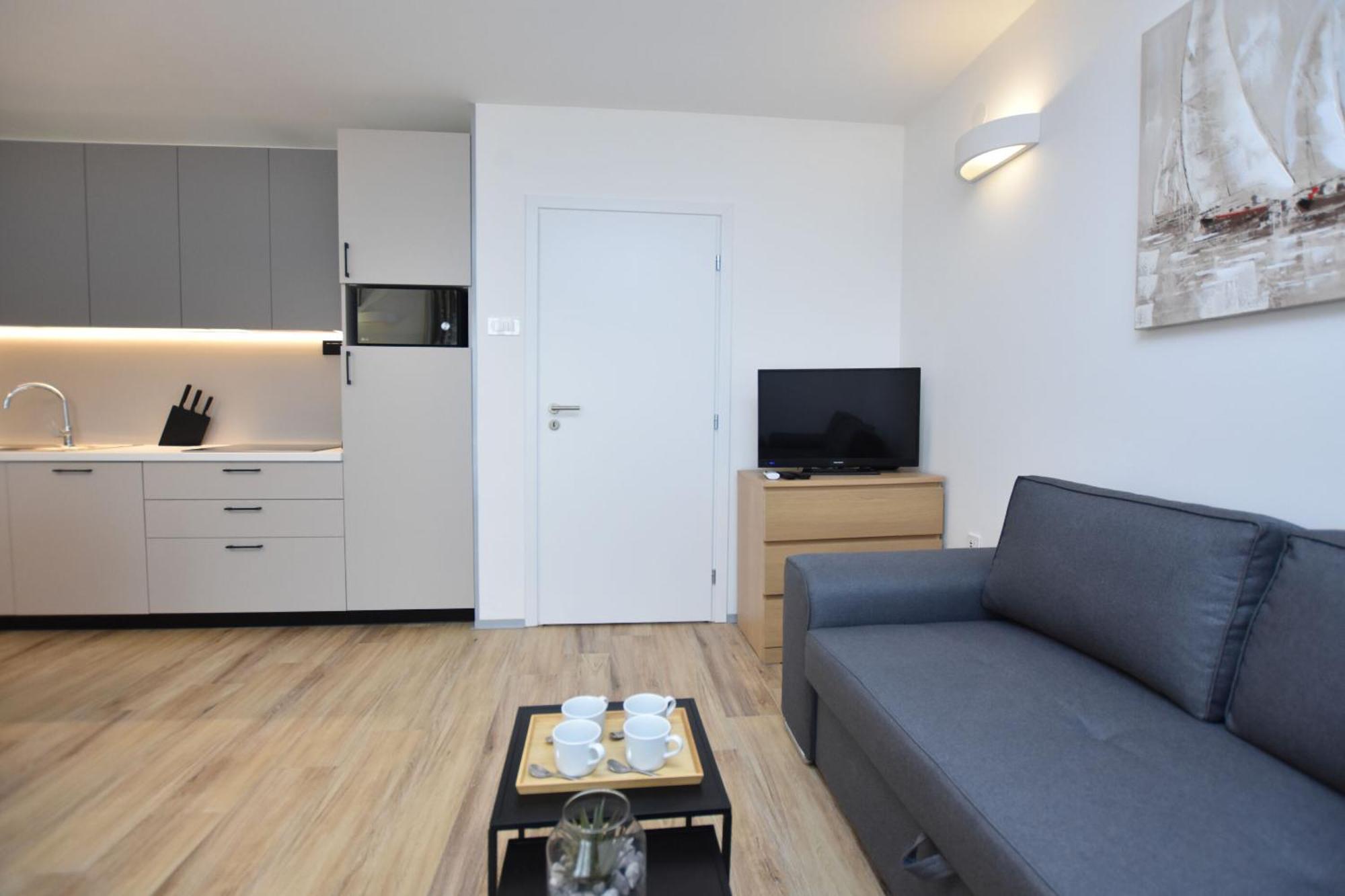 Apartment Palcic Примоштен Екстер'єр фото